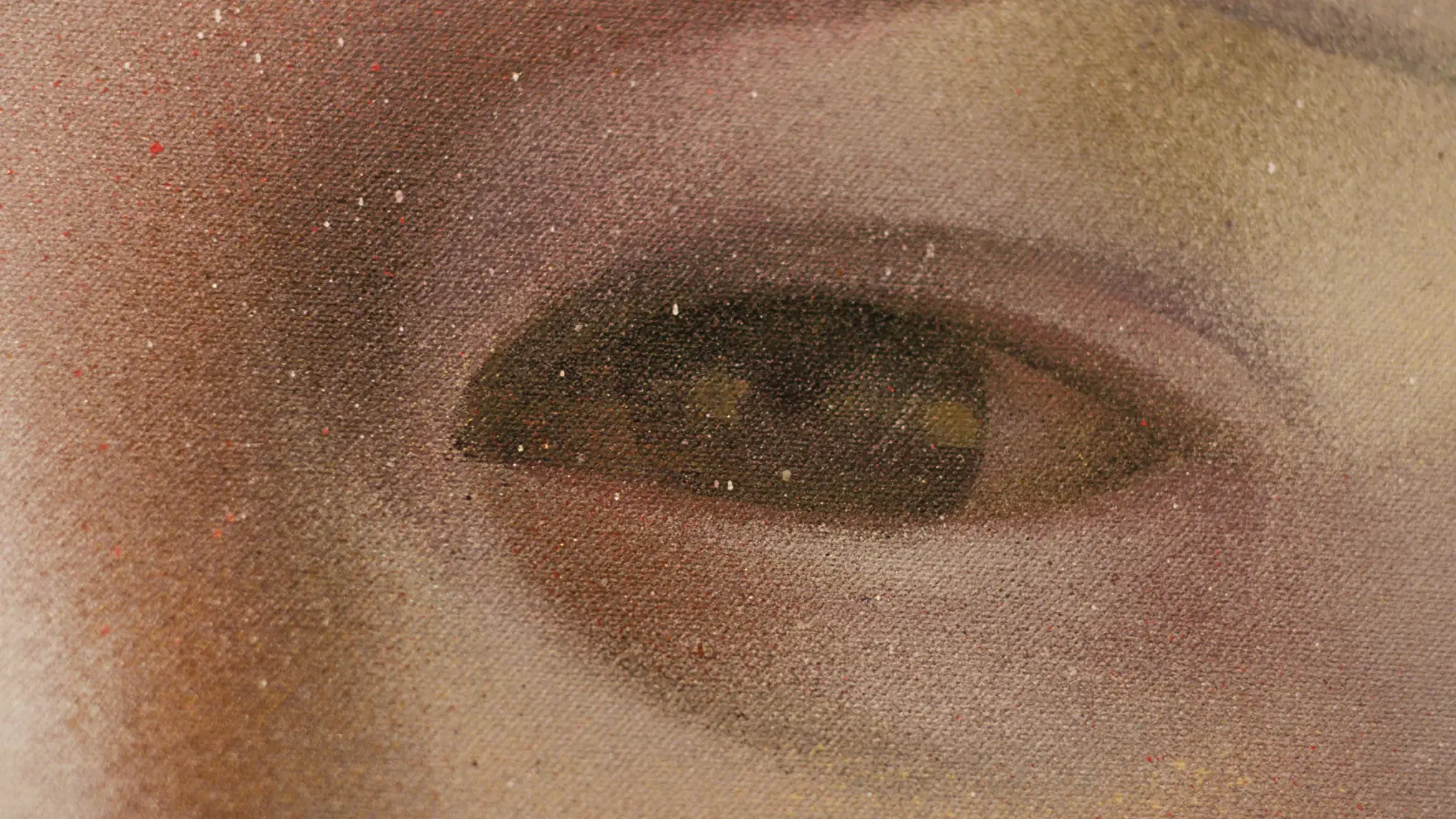 HMNI-GG_Still_Case_Detail